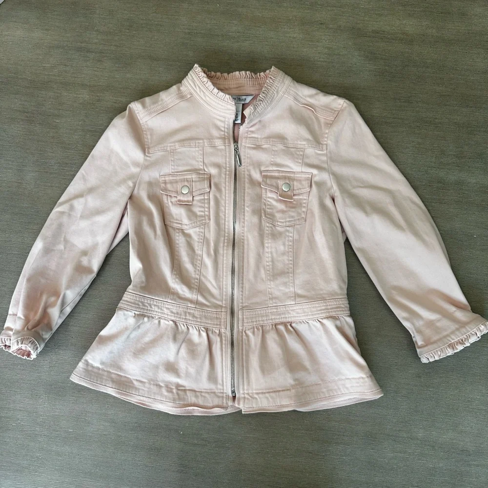 White House Black Market Light Pink woman’s  cotton size 4 Jacket